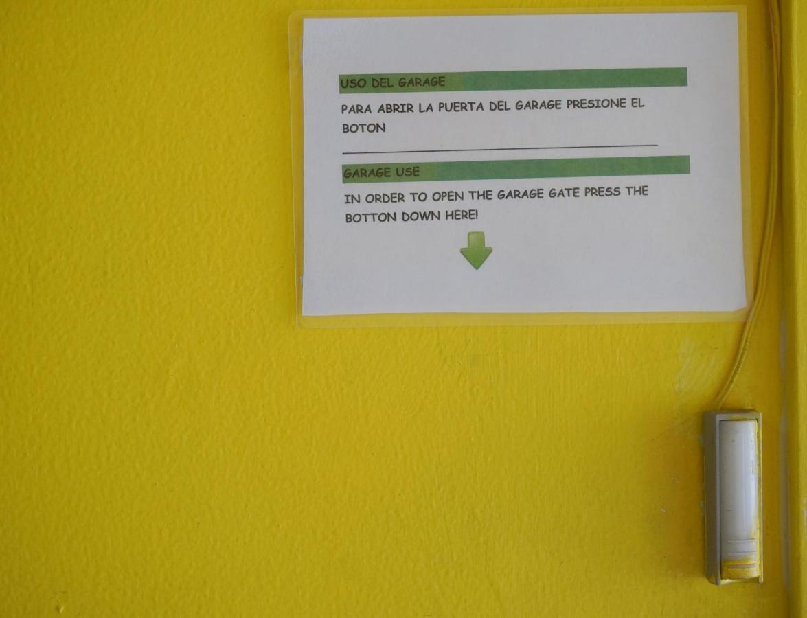 Buntes House-Casa Hotel Laureles-Estadio เมเดยิน ภายนอก รูปภาพ